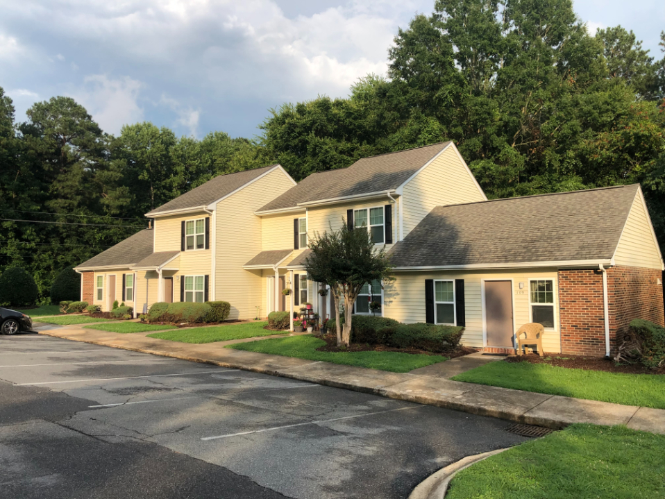 Multi-Family House Washing in Louisburg, NC